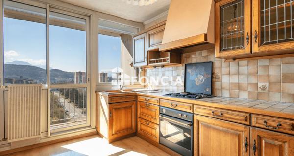 À vendre Appartement 5 pièces 90 m² - ÉChirolles 38130