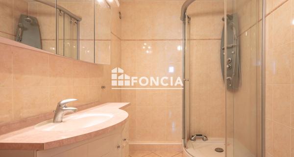 À vendre Appartement 5 pièces 90 m² - ÉChirolles 38130