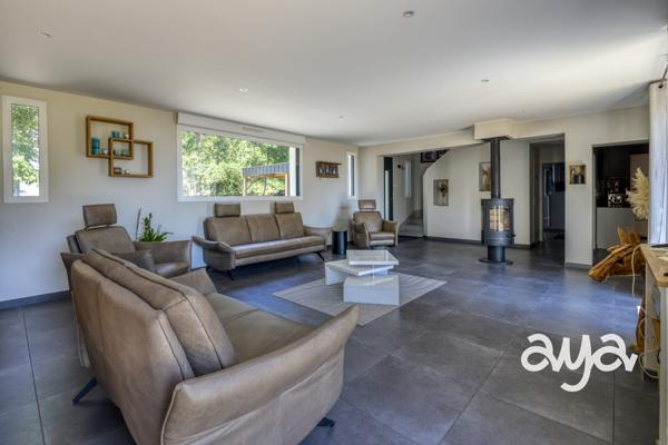 ENTRE NANTES ET LA BAULE – MAISON DE 250 M² SUR PLUS DE 6 HECTARES