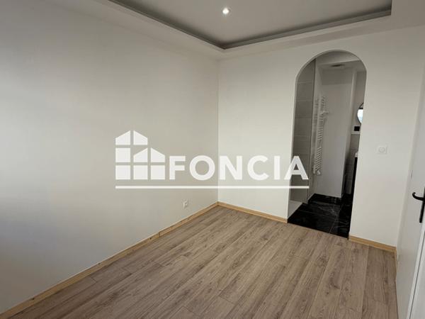 Location Studio 31.46 m² - Nancy 54000