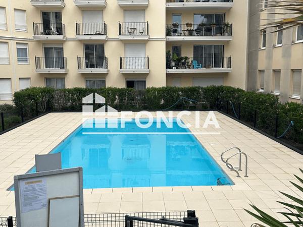 Location Appartement meublé 3 pièces 61.67 m² - 103 TER RUE BELLEVILLE Bordeaux 33000