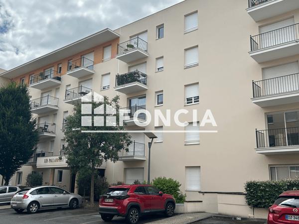 Location Appartement meublé 3 pièces 61.67 m² - 103 TER RUE BELLEVILLE Bordeaux 33000