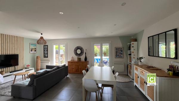 MAISON PLAIN PIED CENTRE LA CHAPELLE BASSE MER 3 CHAMBRES ET 1 BUREAU
