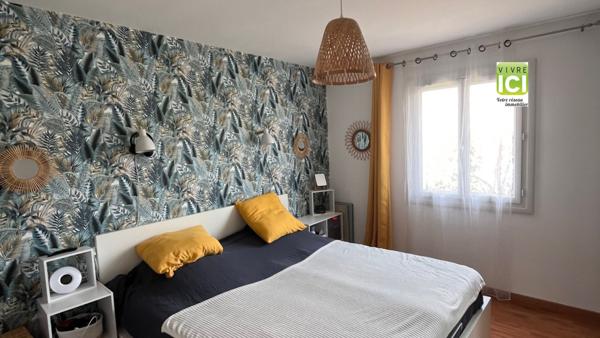 MAISON PLAIN PIED CENTRE LA CHAPELLE BASSE MER 3 CHAMBRES ET 1 BUREAU