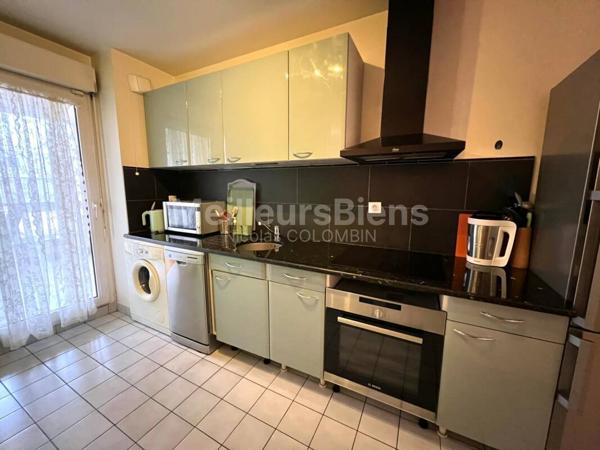 Proche Le Raincy Gd Appartement 2 pièces 56m2 + Terrasse + Pkg