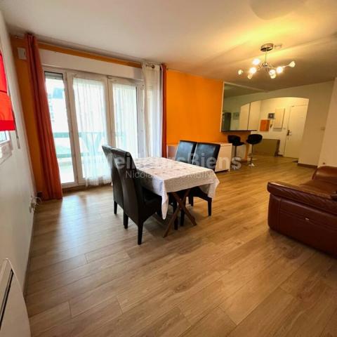 Proche Le Raincy Gd Appartement 2 pièces 56m2 + Terrasse + Pkg