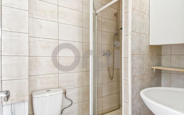 Appartement à vendre    2 pièces • 31,32 m2 Aubervilliers