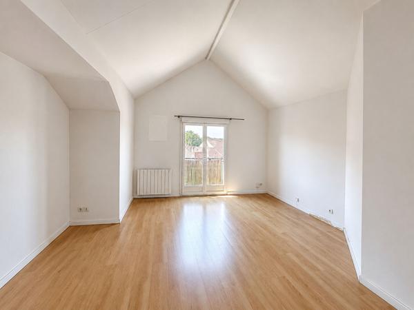 Appartement Triel Sur Seine 4 pièce(s) 82 m2 285 000 € **  - Référence  1812