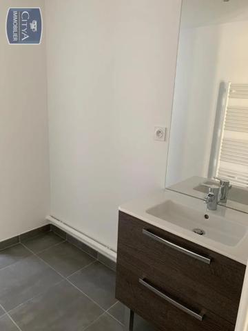 Appartement à louer 3 pièces 64m² Villeurbanne (69100)