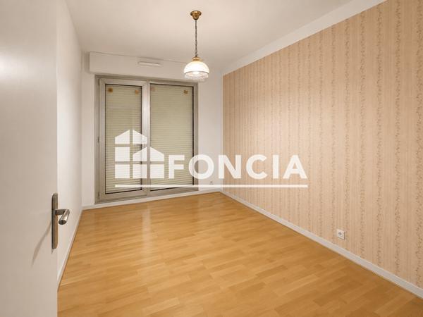 Location Appartement 3 pièces 64.84 m² - 7 RUE DU PARC AU DUC Morlaix 29600