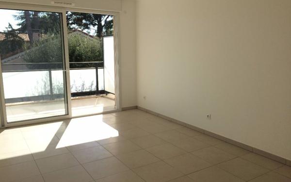 Appartement à louer    2 pièces •  Toulon