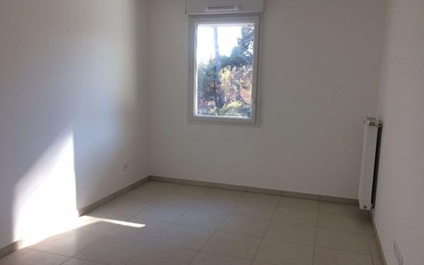 Appartement à louer    2 pièces •  Toulon