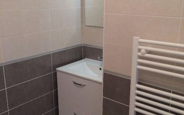 Appartement à louer    2 pièces •  Toulon