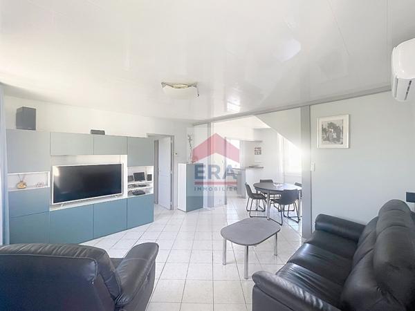 A VENDRE MARSEILLE 13013 ST JEROME LE MERLAN HAUT DE MAISON APPARTEMENT T4 JARDIN GARAGE PISCINE
