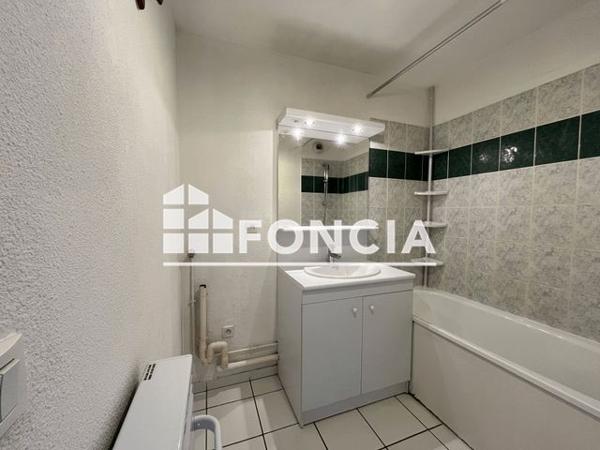 Location Appartement 2 pièces 54.17 m² - 1 39 AVENUE JEAN JAURES Gaillon 27600