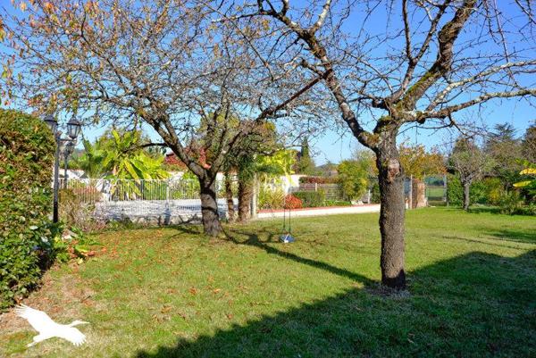 Maison à vendre |  Colayrac-Saint-Cirq |  5 pièces | 160 m²