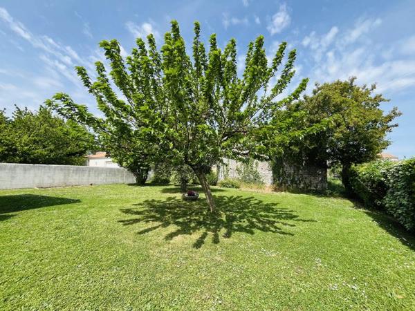 Maison à vendre |                                       Sainte-Soulle |                                        5 pièces  |  122 m²