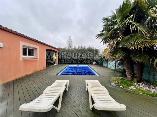 Maison de PLAIN-PIED - IMPASSE - RENTE PANNEAUX PHOTOVOLATAIQUE 2200 €/ans  LOTISSEMENT