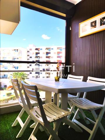 Au pied de la plage, beau T2 avec loggia + Parking