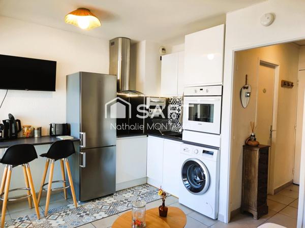 Au pied de la plage, beau T2 avec loggia + Parking