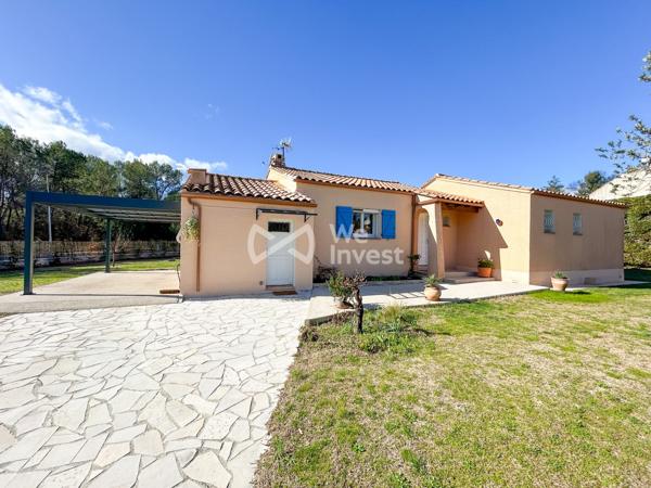 VILLA DE PLAIN PIED SUR TRES GRANDE PARCELLE - ST CLEMENT DE RIVIERE