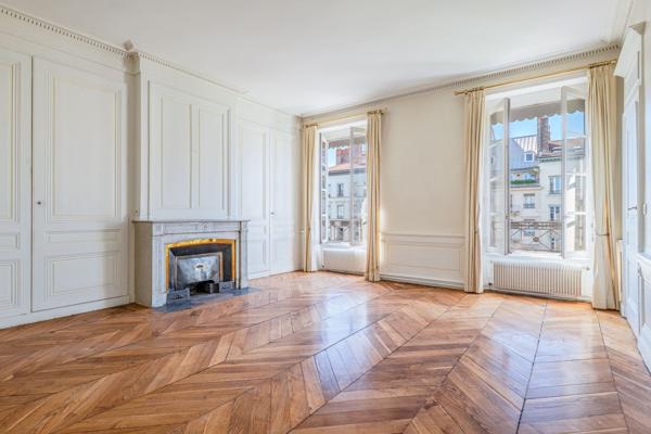 Vente Appartement de luxe Lyon 6 4 Pièces 122 m²