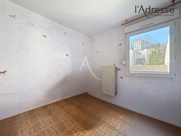 PUTEAUX/ Victor Hugo - Maison 5 pièces 90m² -1 Jardin - 2 Balcons - 1BOX Double