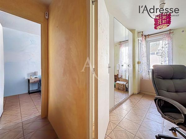 PUTEAUX/ Victor Hugo - Maison 5 pièces 90m² -1 Jardin - 2 Balcons - 1BOX Double