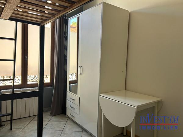 LOCATION STUDIO , Oullins
