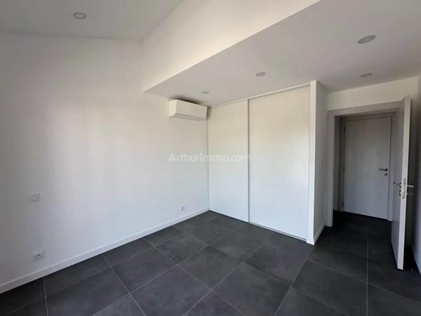 Location Appartement 4 pièces 99 m2 à Ajaccio