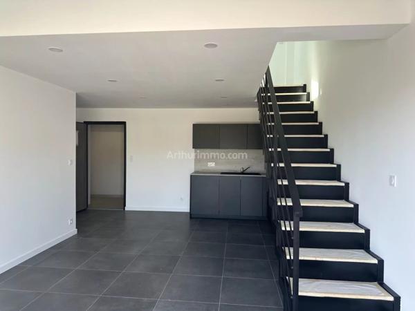 Location Appartement 4 pièces 99 m2 à Ajaccio