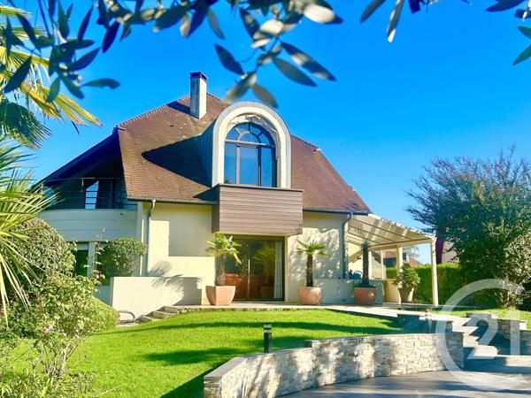 Maison à vendre  6 pièces - 238 m2 PAU - 64