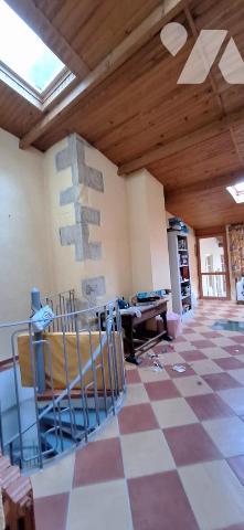 VIC-FEZENSAC, centre ville maison de maître de 300m² cour et terrasse.