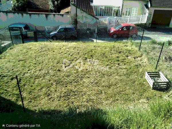 TERRAIN A BATIR 98m² -  3mn GARE LIGNE P