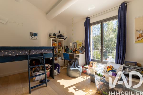 Maison à vendre 6 pièces 200 m² Aix-en-Provence