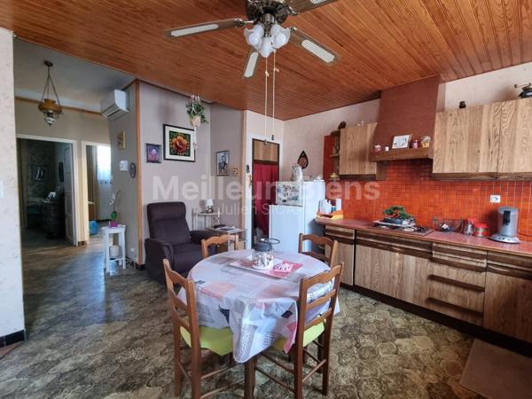 Maison de village avec extérieur !