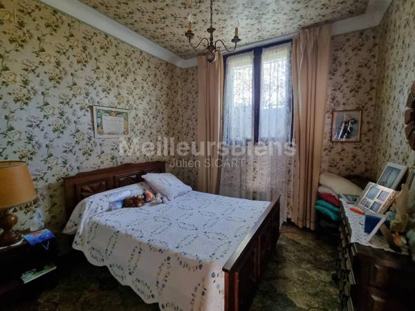 Maison de village avec extérieur !