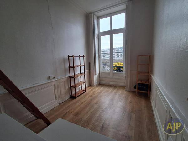 Location appartement Nantes : 399 € - AJP Immobilier Nantes Ouest