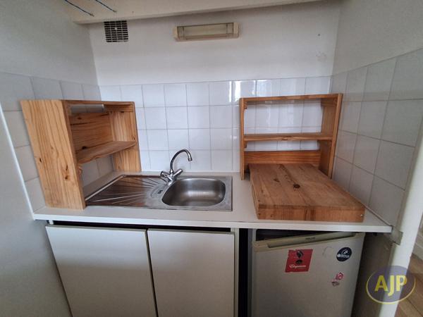 Location appartement Nantes : 399 € - AJP Immobilier Nantes Ouest