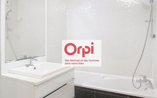 Appartement à vendre    3 pièces • 65,37 m2 Issy-les-Moulineaux