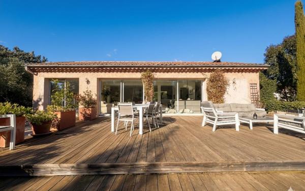 Maison à vendre    4 pièces •  Mouans-Sartoux