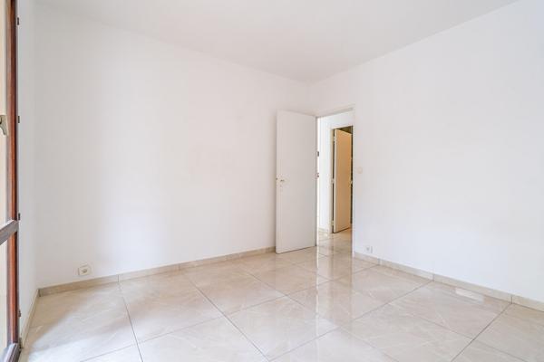 Maison 8 pièces 107.84 m2