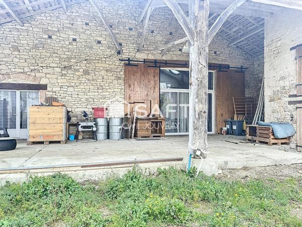 Belle maison en pierre