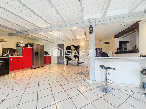 Belle maison en pierre