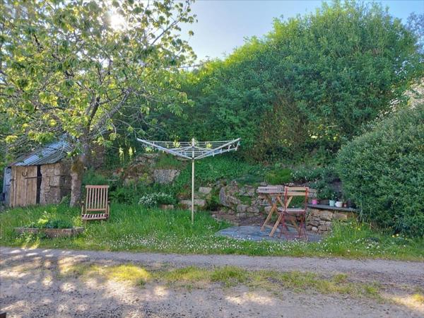 Maison à vendre à Berrien dans le Finistère (29690), ref : 29064-1050891