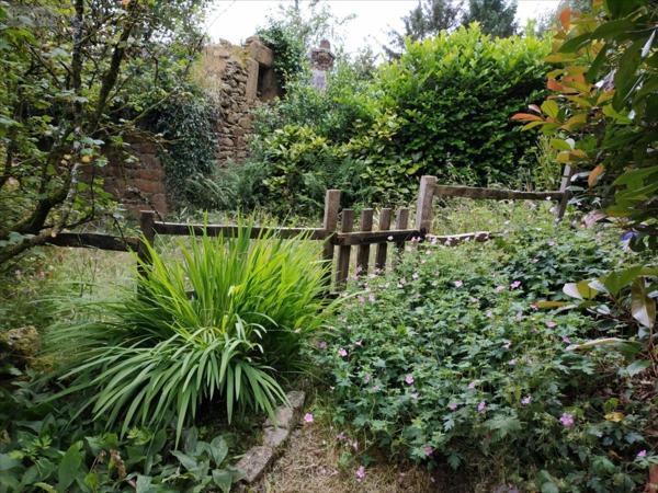 Maison à vendre à Berrien dans le Finistère (29690), ref : 29064-1050891