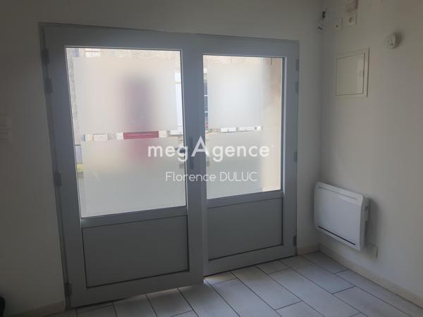 Maison à SAINT-JEAN-D'ANGELY, 17400 - 5 pièces 78m²