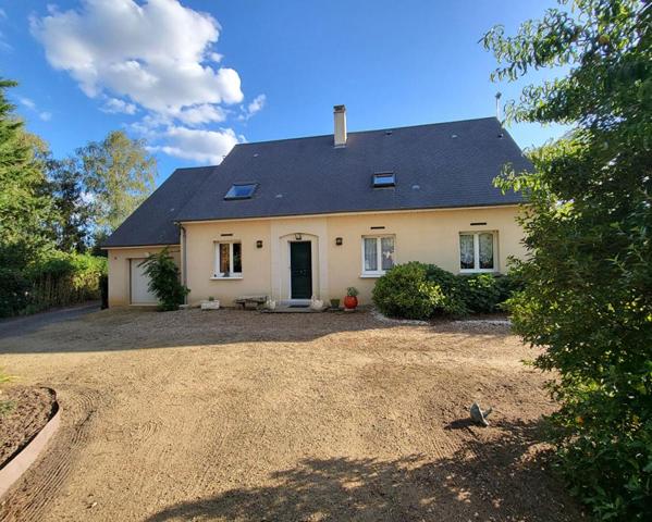 Maison Guecelard 8 pièce(s) 190 m2