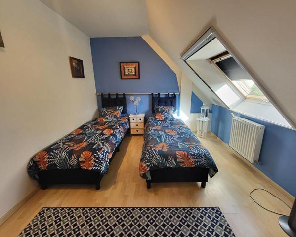 Maison Guecelard 8 pièce(s) 190 m2