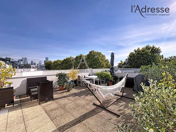 Suresnes Gambetta - Élégant Duplex d'Exception de 116 m² avec Terrasse et Balcons